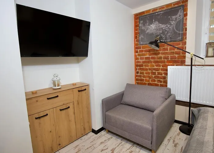 Lofty Chopina Apartment *